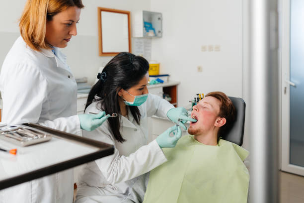 Best Emergency Wisdom Tooth Extraction in Harwood Heights, IL